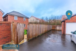 Garage/Parking- click for photo gallery